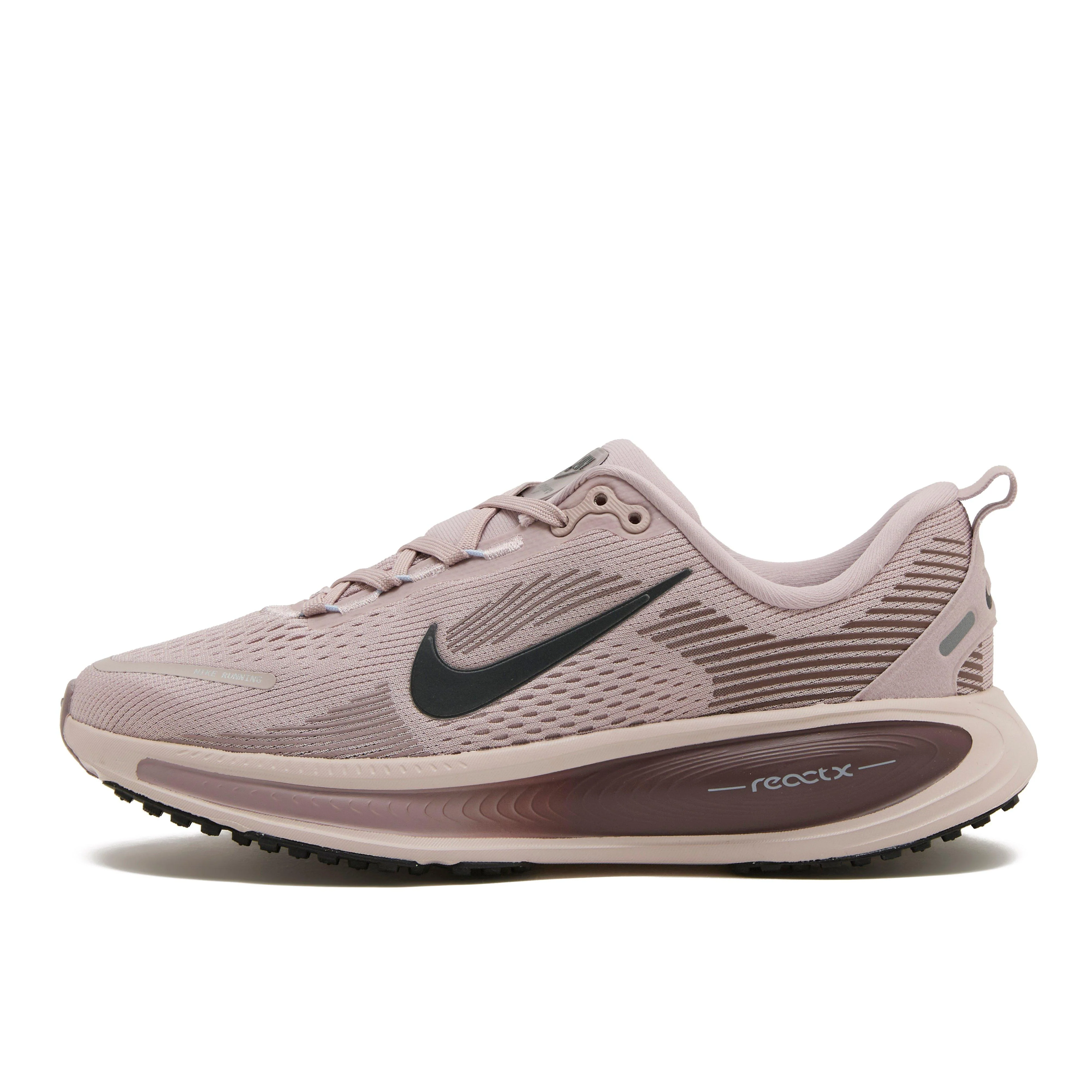 Older Kids’ Vomero 18 Road Running Shoes - Image 7