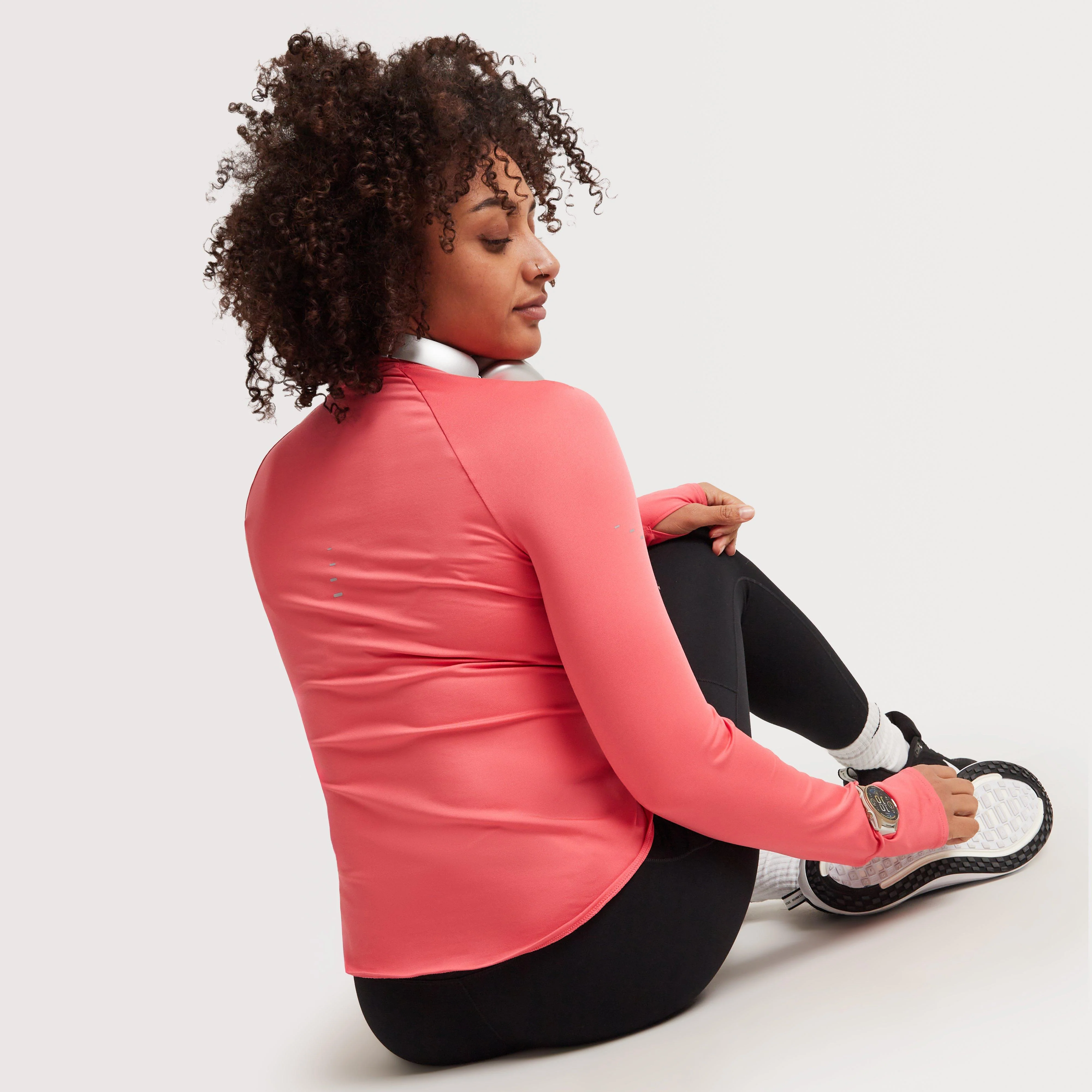 Women's Swift Dri-FIT UV Long-Sleeve Crew-Neck Running Top - Image 5